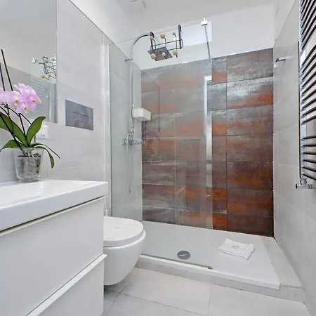Ych-appartamento Luminoso A San Pietro Appartement