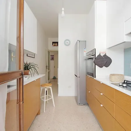 Ych-appartamento Luminoso A San Pietro Apartamento
