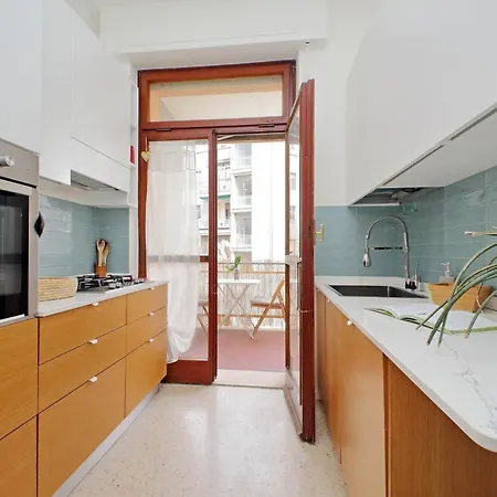 Ych-appartamento Luminoso A San Pietro Apartamento Roma